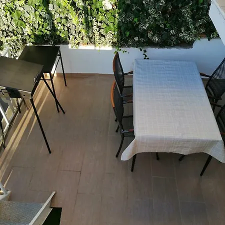 Apartman Pearl Split